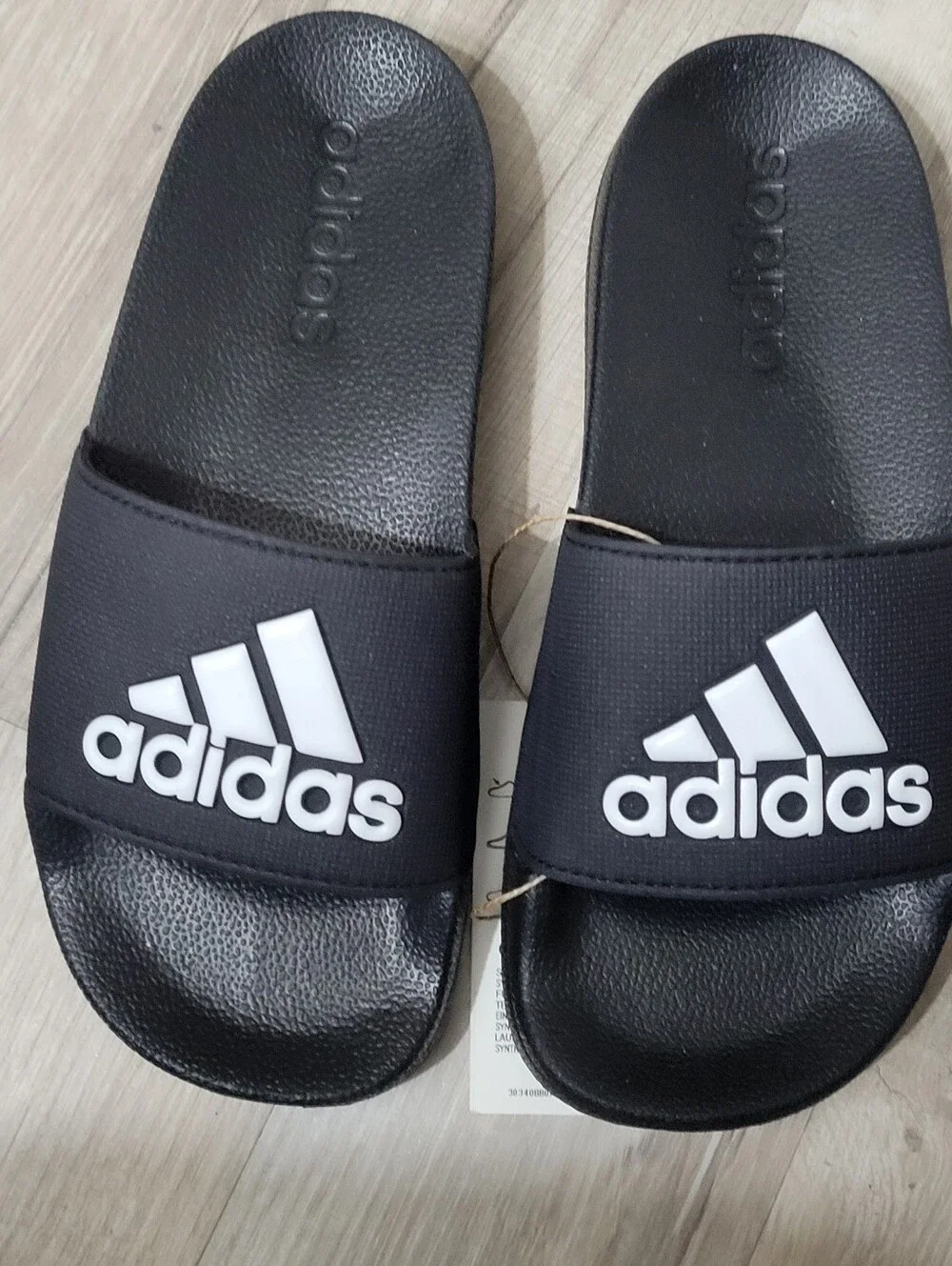 ADIDAS ADILETTE SHOWER SHOES NWT